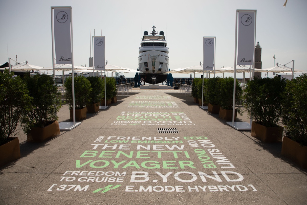 BENETTI — B.YOND 37M